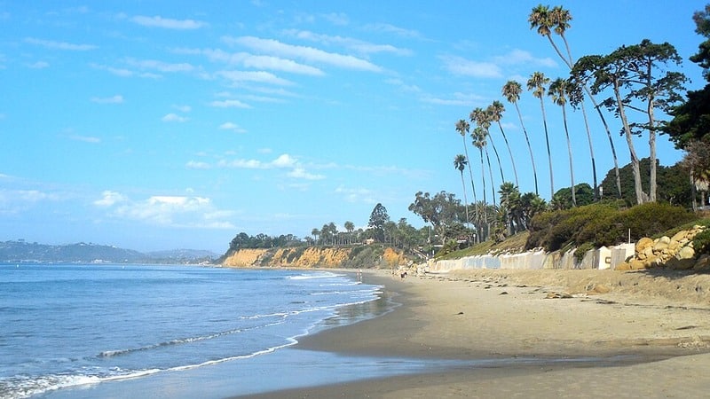 Ultimate Guide to Butterfly Beach, Santa Barbara: Sunset, Tides & Secret Tips
